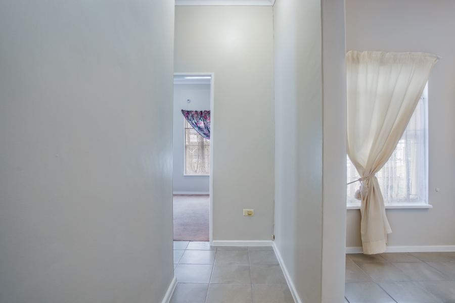 To Let 2 Bedroom Property for Rent in Bainskloof Western Cape